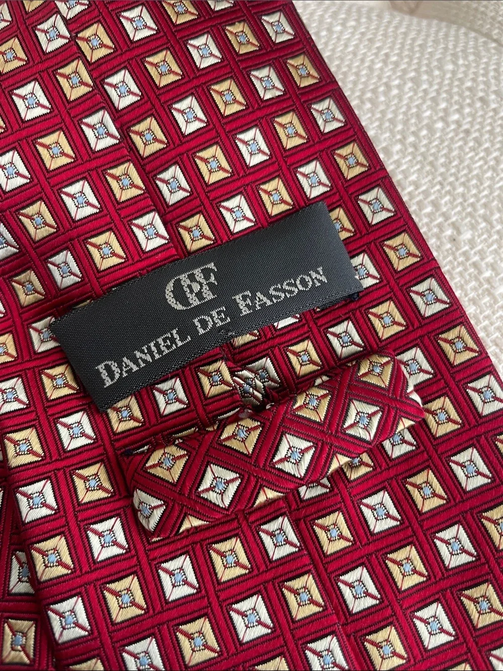Daniel de Fasson men’s tie